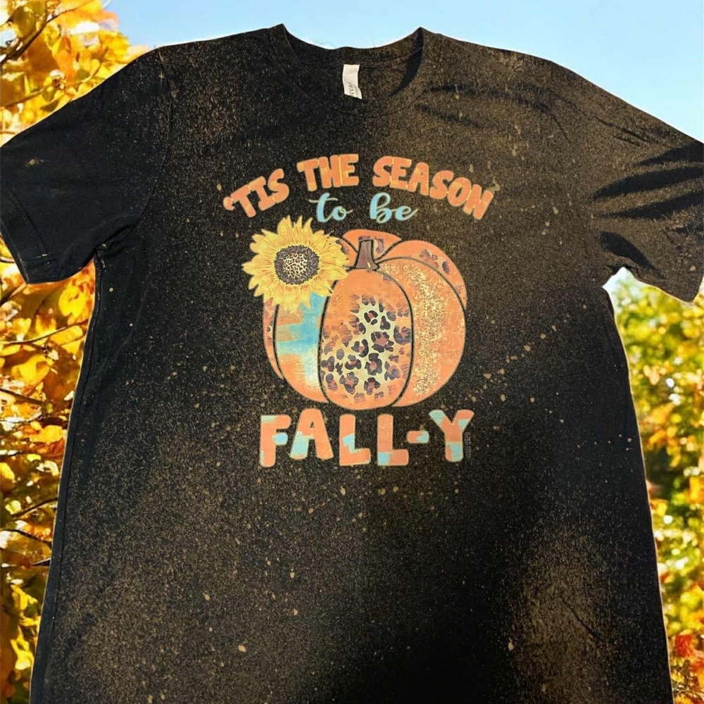 Women's Black Fall Graphic Tee Pumpkin